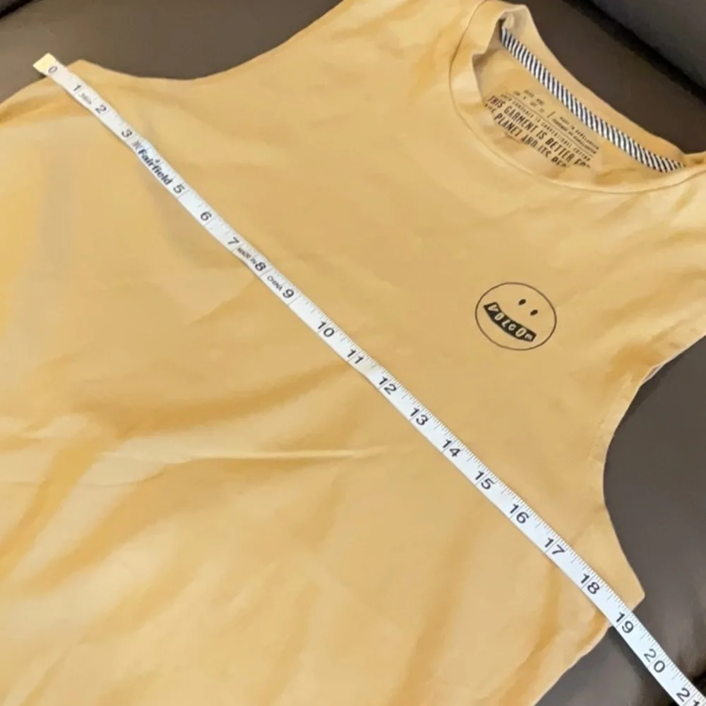 Volcom woman’s tank - Picture 3 of 5